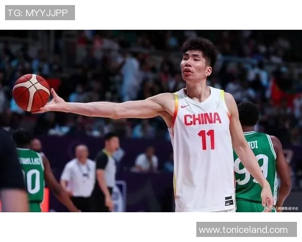 媒体人：余嘉豪冒着被解约的危险回国打全运会；西乙沙龙严峻不满